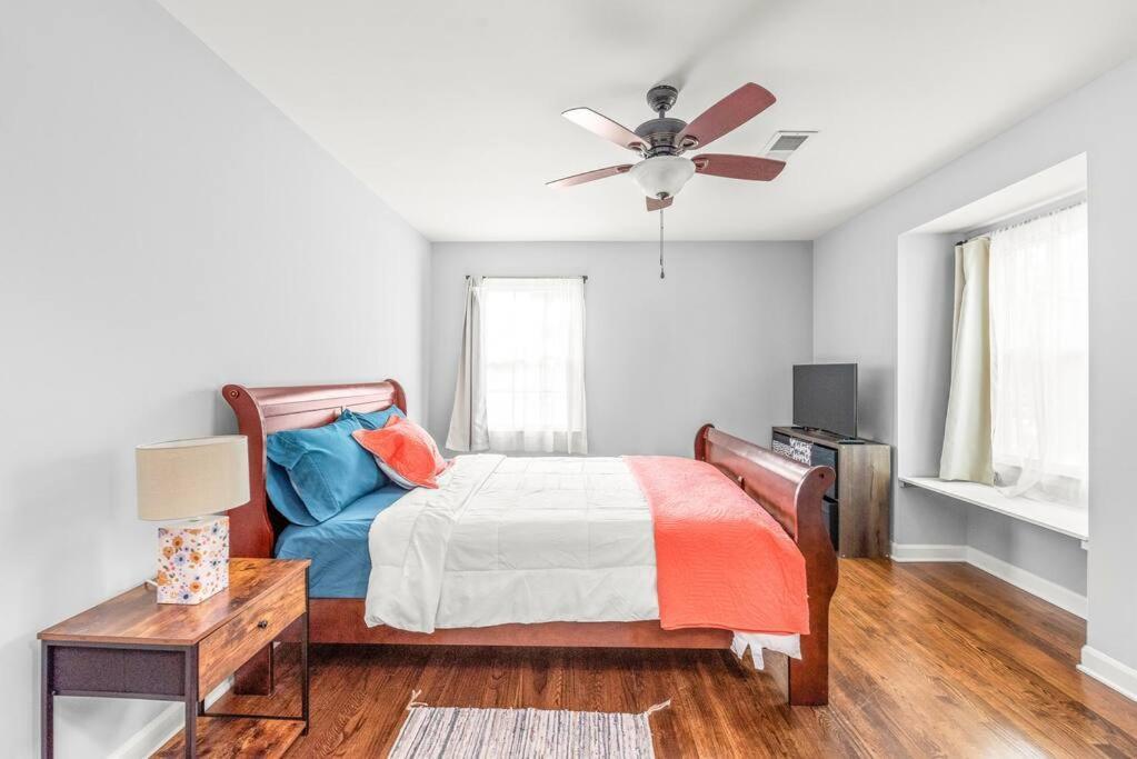 דירות שרלוט Spotless 4Br Near Clt Uptown, Fast Wi-Fi מראה חיצוני תמונה