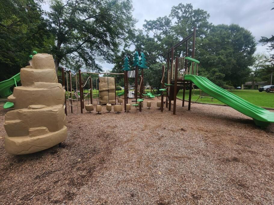 דירות שרלוט Spotless 4Br Near Clt Uptown, Fast Wi-Fi מראה חיצוני תמונה