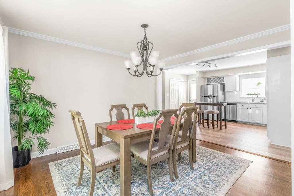 דירות שרלוט Spotless 4Br Near Clt Uptown, Fast Wi-Fi מראה חיצוני תמונה